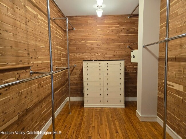 Building Photo - 84 Highland Rd