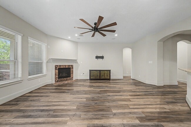 Building Photo - 31032 Sunfall Trail Ln