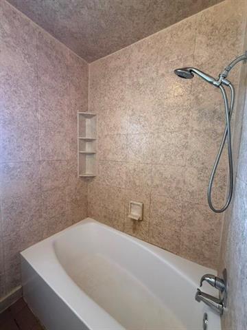 Building Photo - 2826 S 39th St