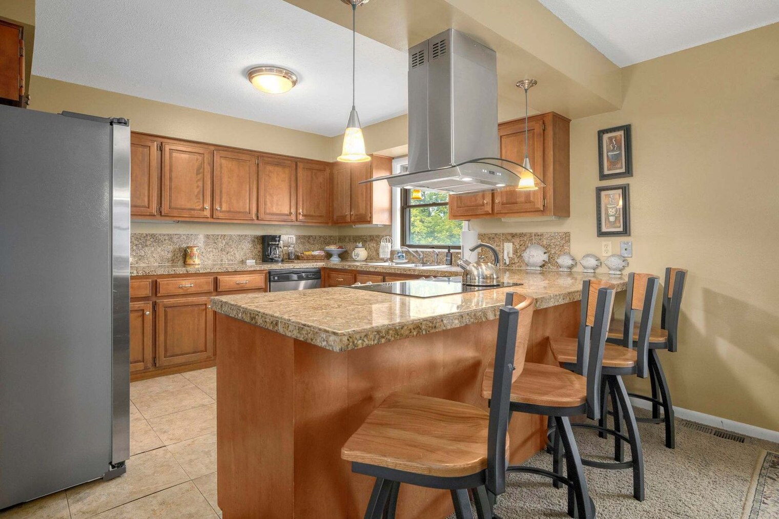 Building Photo - 560 Co Rd 102