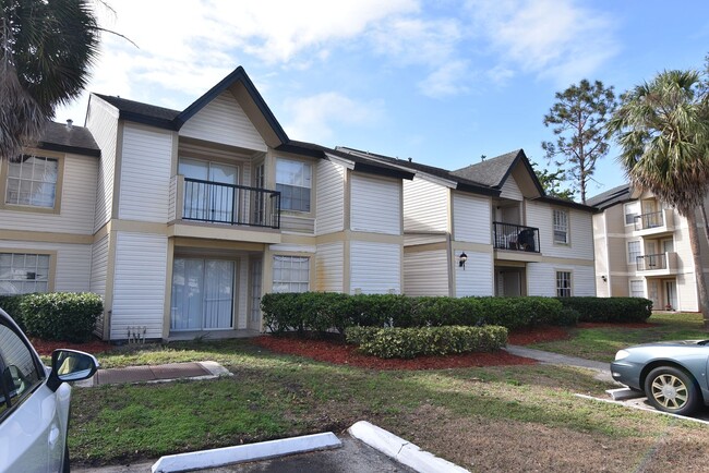 Primary Photo - ORLANDO: 2 bed/2 bath Ground Floor Unit - ...