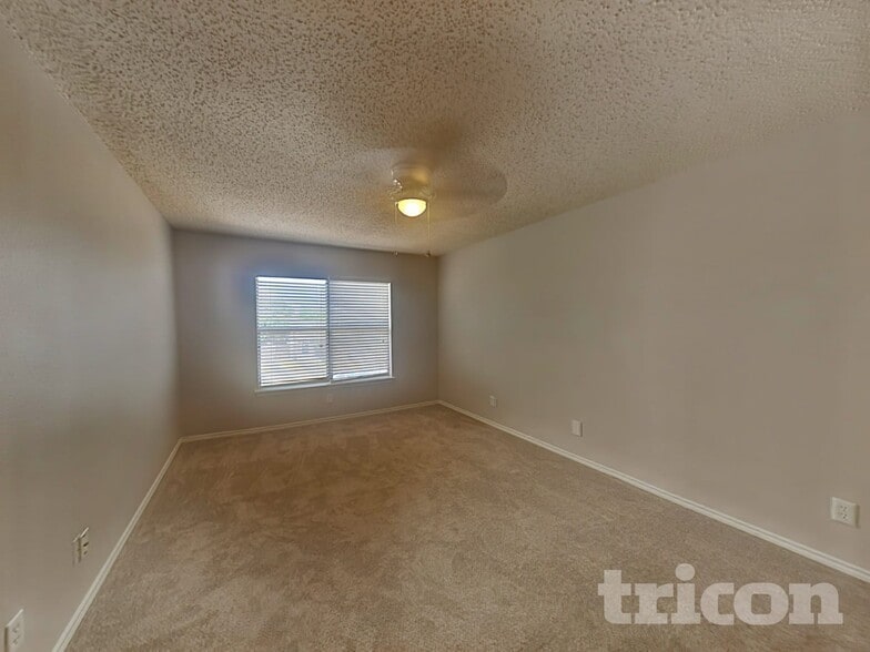 Building Photo - 7010 Flint View