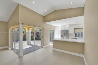 Building Photo - 1361 Springside Dr