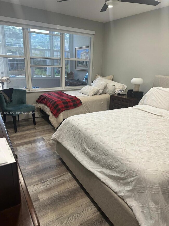 Building Photo - 1350 Atlantic Shores Blvd