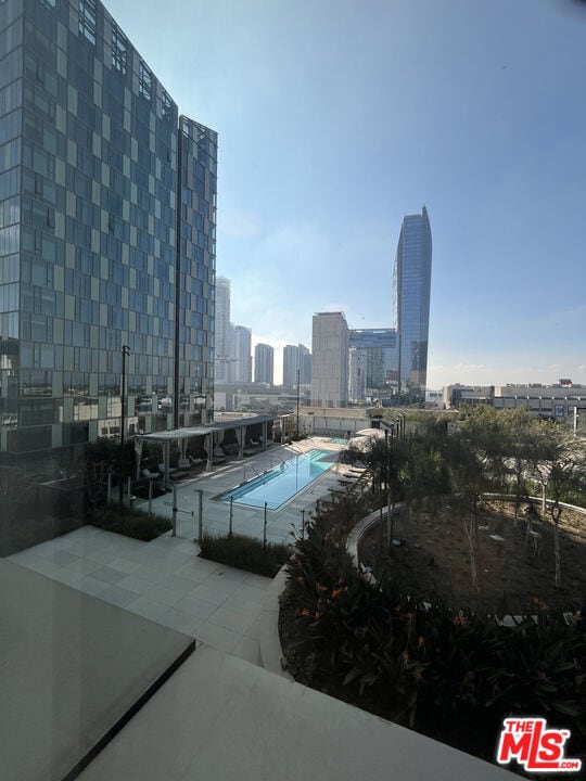 Building Photo - 889 Francisco St