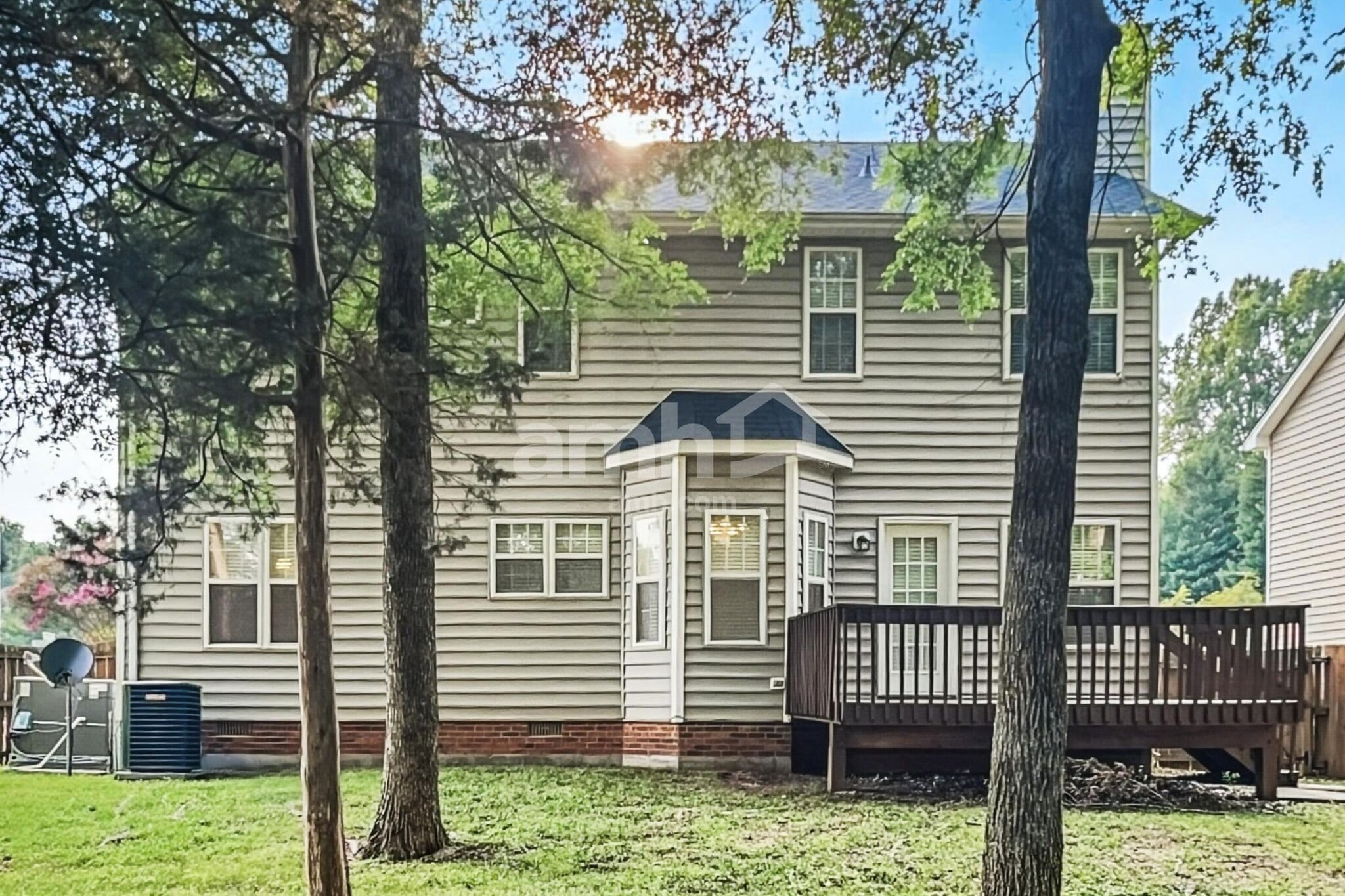 Building Photo - 3520 Huntingridge Dr