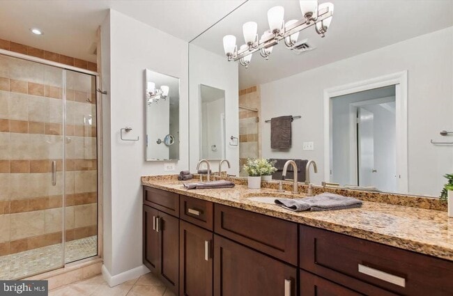 Building Photo - 7202 Heights Ct