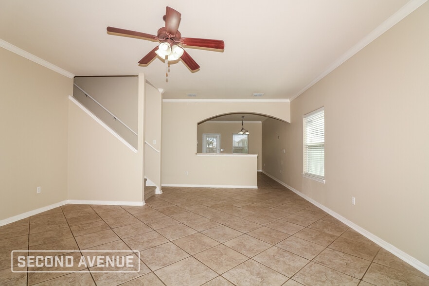 Building Photo - 1117 Livermore St