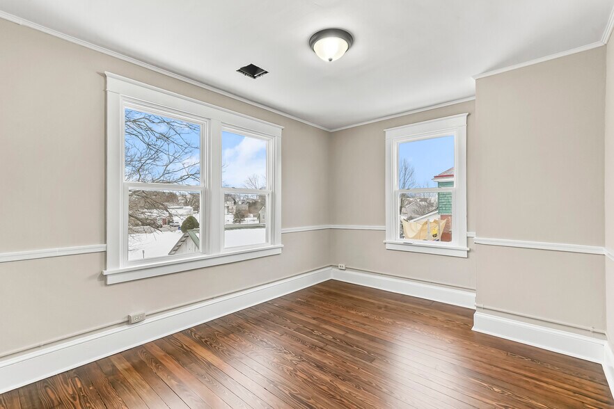 Building Photo - 640 Market St