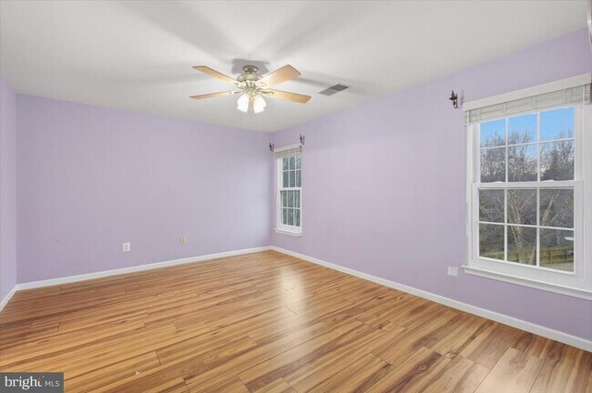 Building Photo - 6914 S Dewey Ct