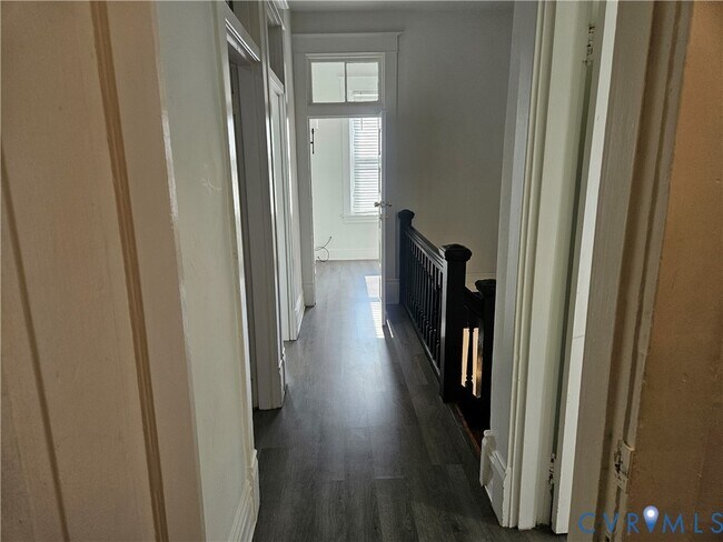 Building Photo - 4 N Harrison St