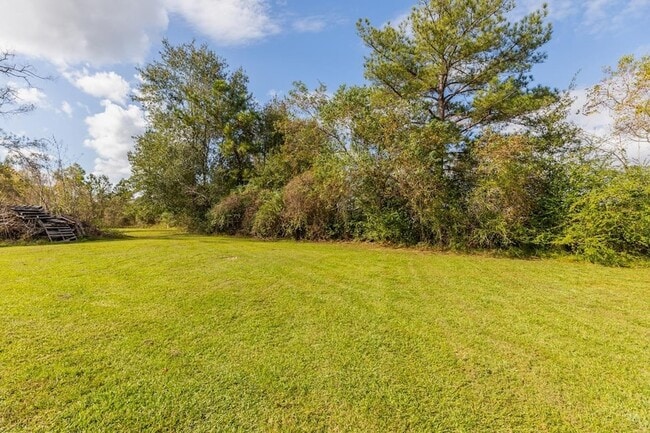 Building Photo - 339 Co Rd 740