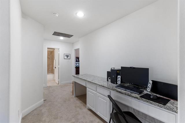 Building Photo - 8616 Tuscan Oaks Dr