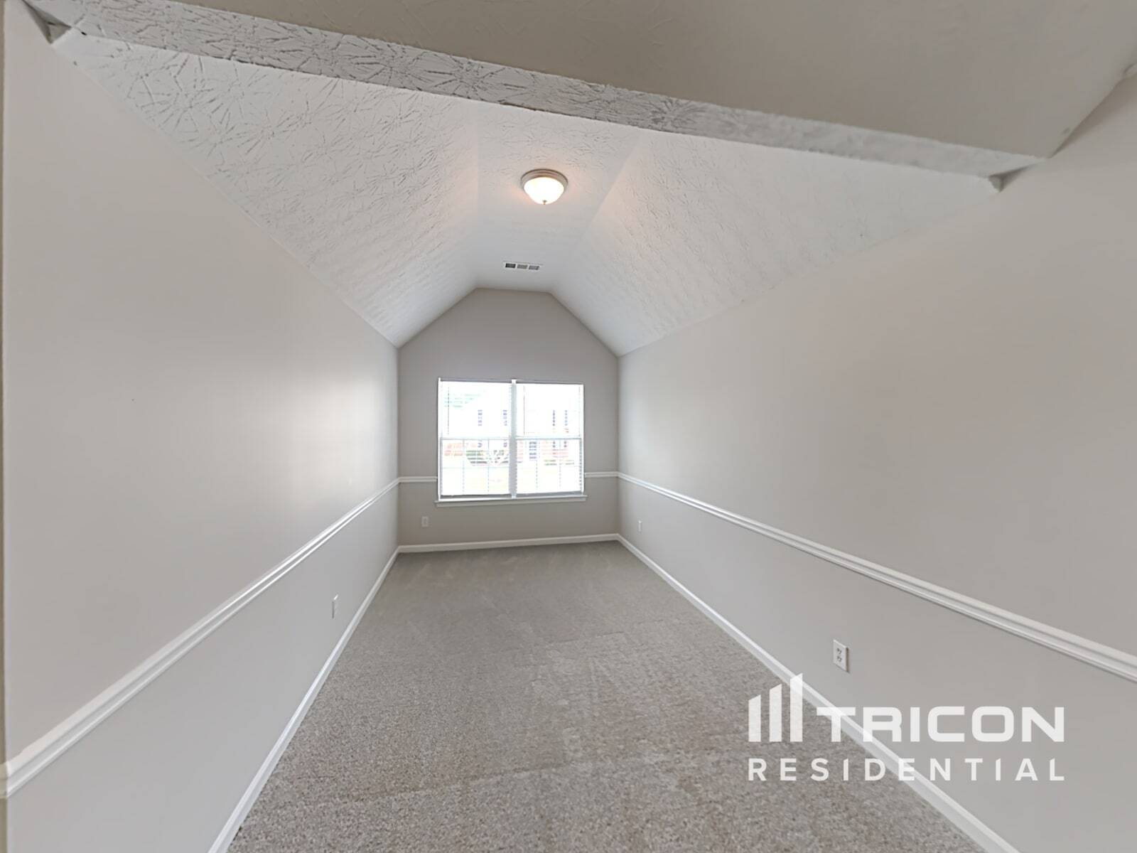 Building Photo - 3765 Georgia Dr