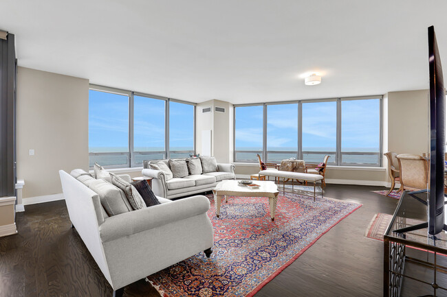 Building Photo - 600 N Lake Shore Dr