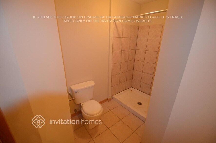 Building Photo - 3570 Kaiser Ct NE