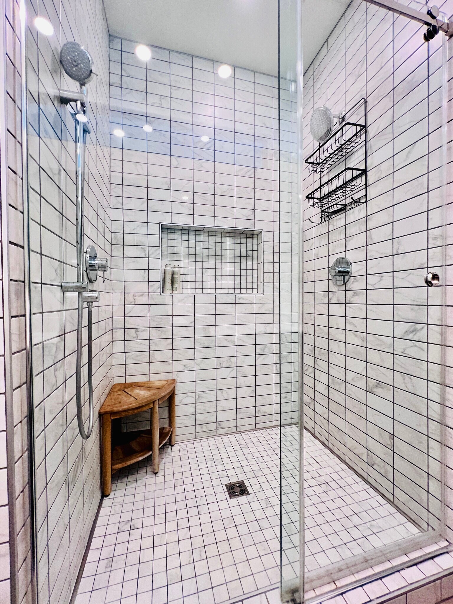 Building Photo - 803 54th St