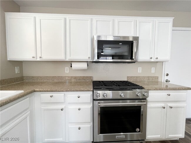 Building Photo - 10353 Talking Tree Ave