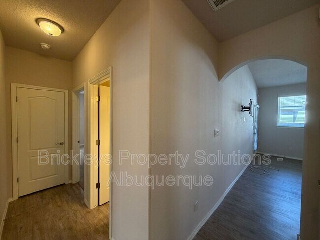 Building Photo - 5815 Mafraq Ave NW