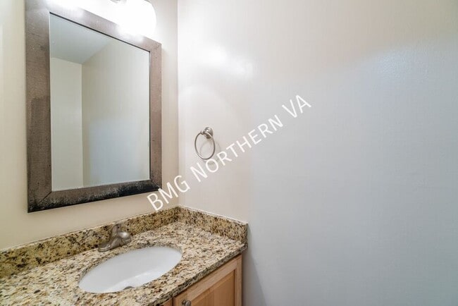 Building Photo - 9103 Vosger Ct