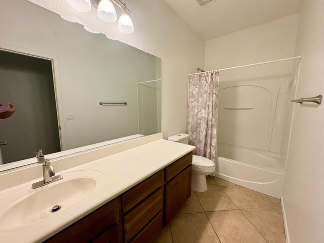 Building Photo - 18643 E Superstition Dr