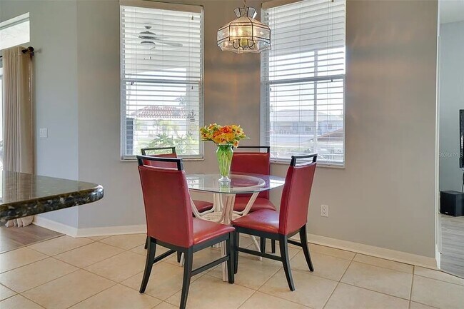 Building Photo - 802 Eagle Ln