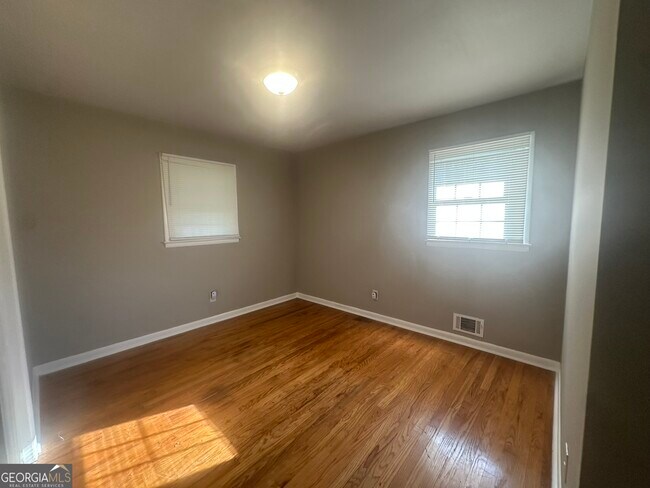 Building Photo - 6575 Wendell Cir