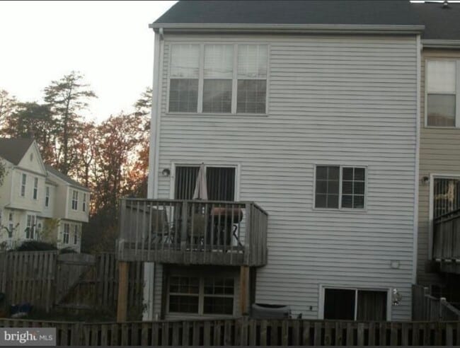 Building Photo - 11216 Heron Plz