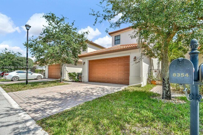 Building Photo - 8354 NW 39th Ct