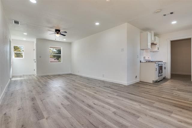 Building Photo - 6215 Misty Wood Dr