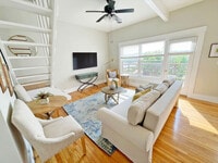 Building Photo - 1243 Martin Dr