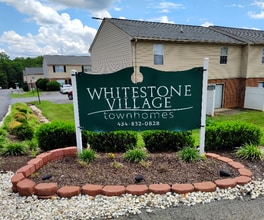 Building Photo - 54 Ferguson Dr