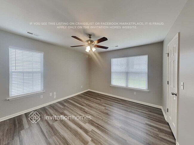 Building Photo - 1308 Crandon Dr