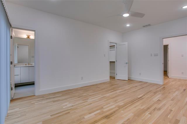 Building Photo - 2313 S Vernon Ave