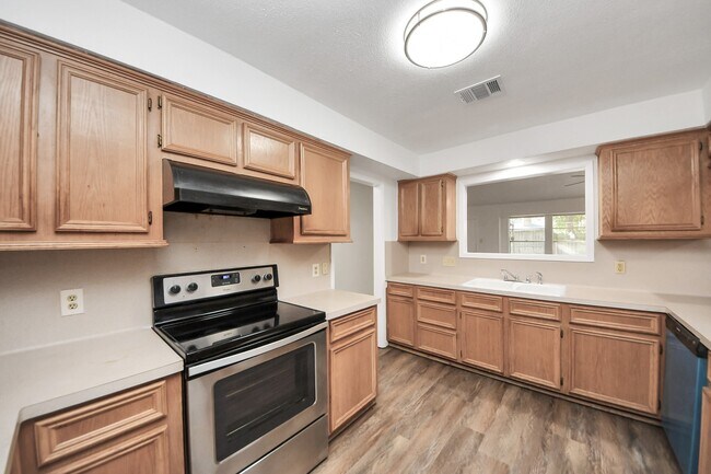 Building Photo - 5306 Mossgrey Ln