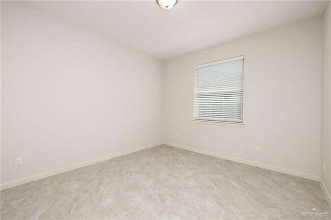 Building Photo - 14505 Limestone Way