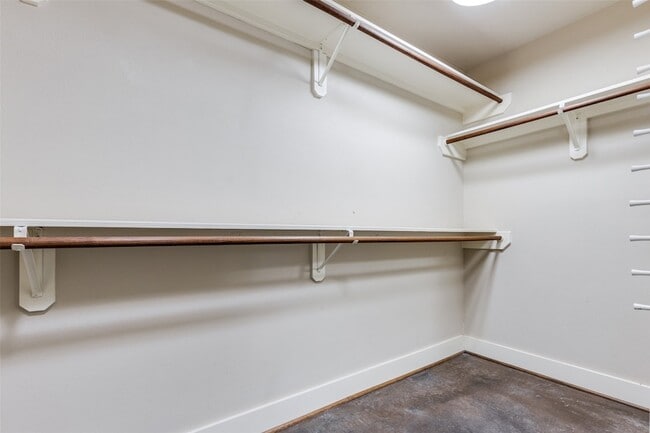 Building Photo - 1505 Asbury St