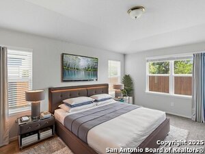 Building Photo - 221 Savage St