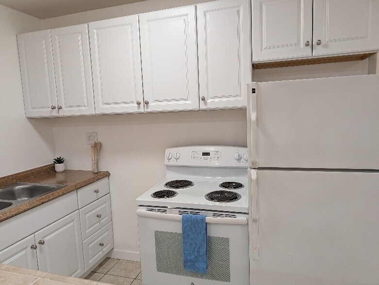 Building Photo - 5611 Fulcher Ave