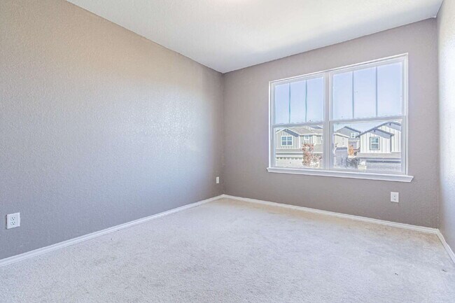 Building Photo - Energy-Efficient Two-Story Home in Northside ISD – 1 MONTH FREE RENT!