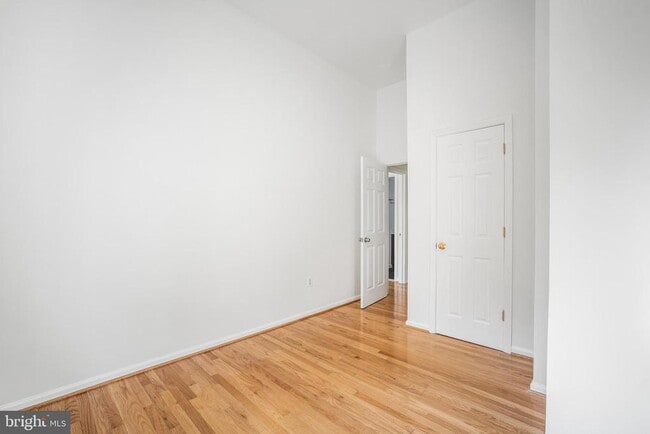 Building Photo - 13320 Scibilia Ct