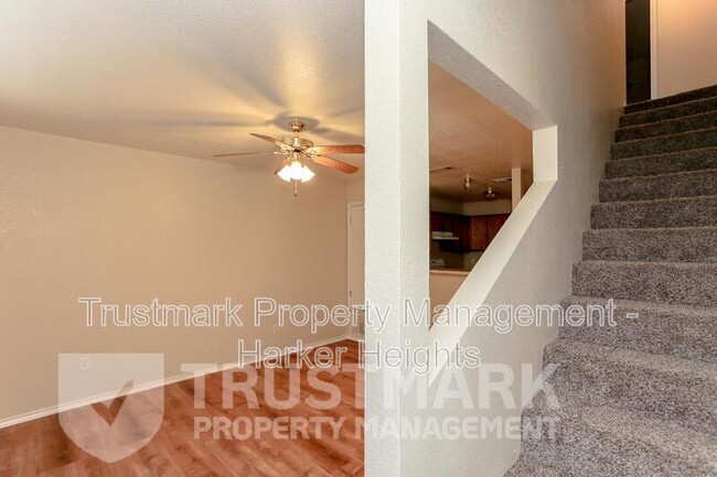 Building Photo - 2710 Vernice Loop