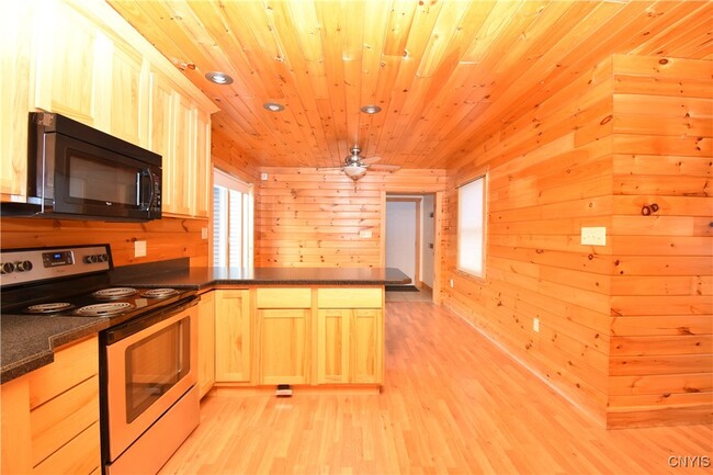 Building Photo - 25003 NY-37