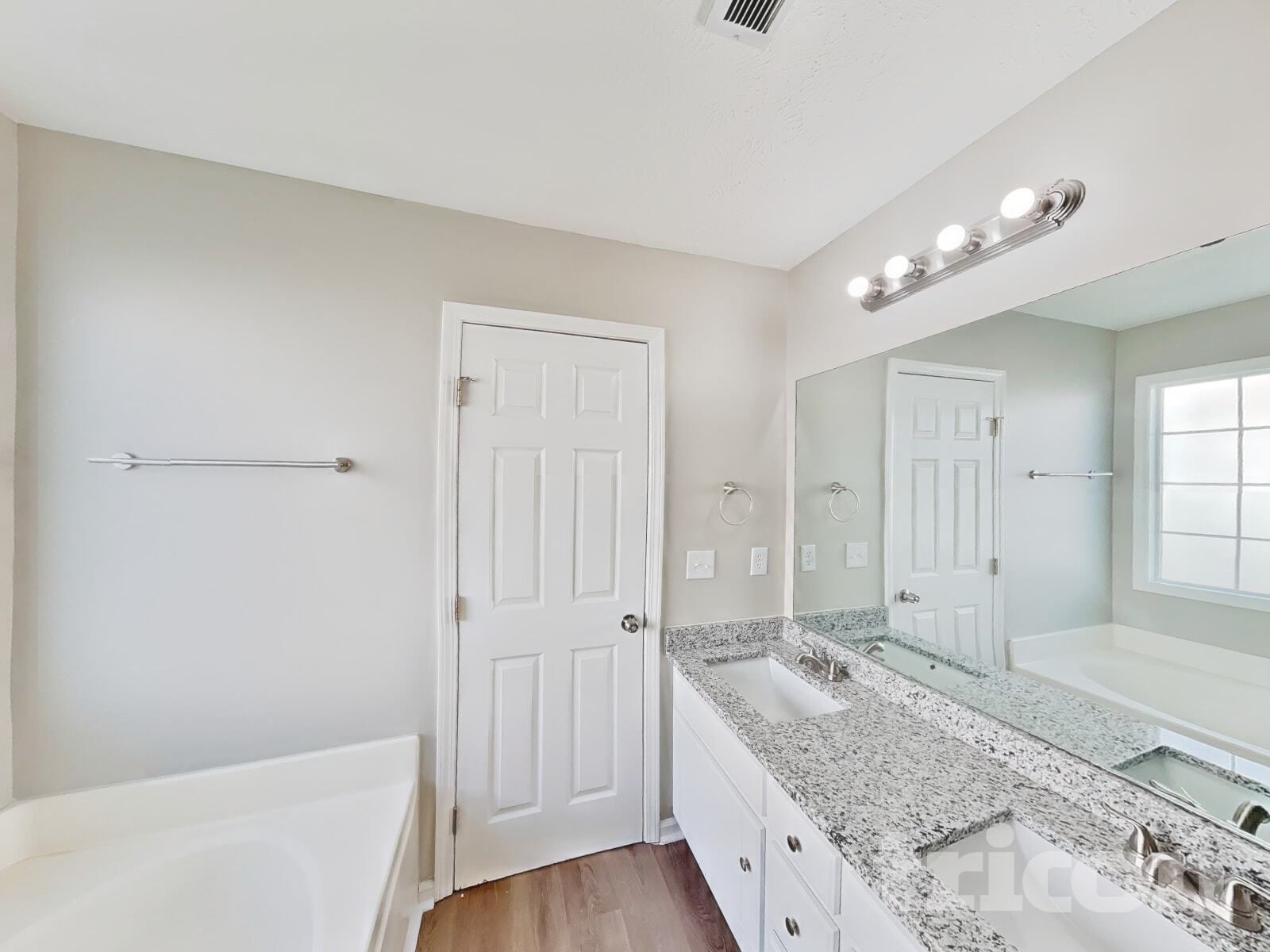 Building Photo - 129 Mary Joe Martin Dr