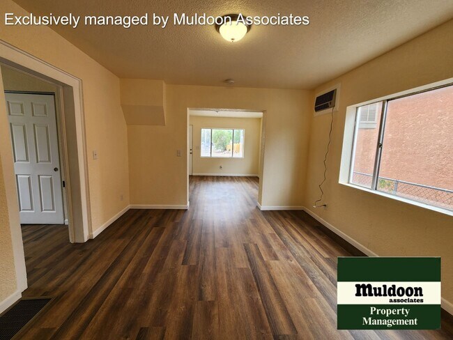 Building Photo - 625 Elm St