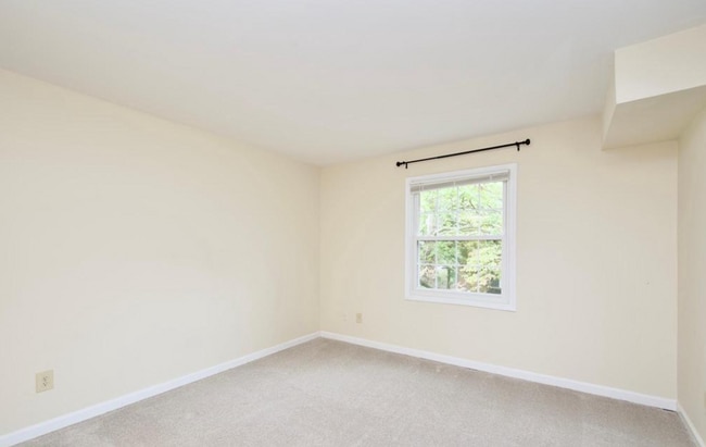 Building Photo - Charming 1BR/1BA Condo in Cardinal Forest, Springfield! Rent Includes Gas, Water, Sewer & Trash