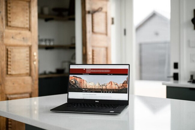 Building Photo - 2387 2500 E