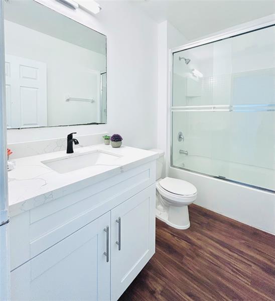 Building Photo - 518 SW Natalie Terrace