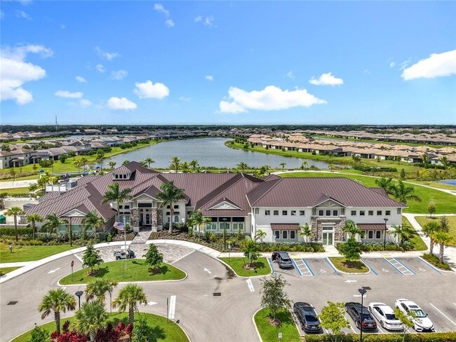 Building Photo - 14119 Pine Lodge Ln