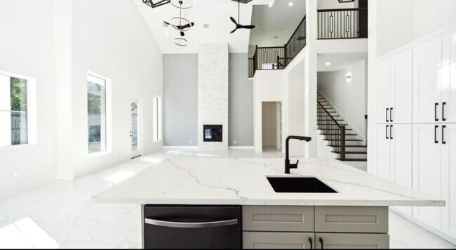 Building Photo - 75 Wick Willow Rd